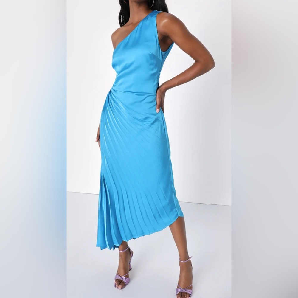 Lulu’s Teal Blue One shoulder MIDI Dress